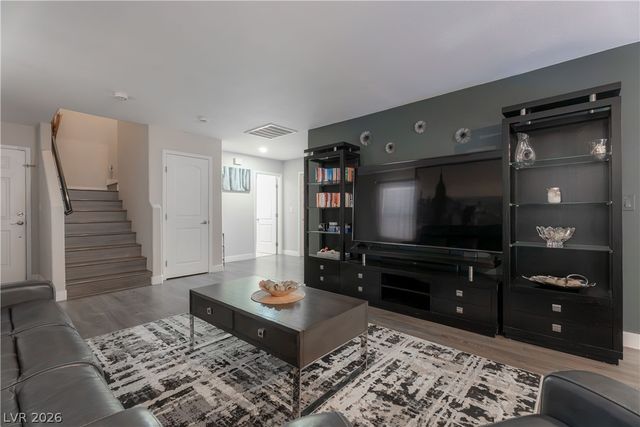 7578 Hope Valley Street, Las Vegas, NV 89139