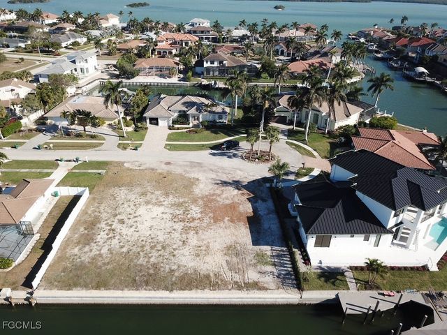 434 Tarpon CT, Marco Island, FL 34145