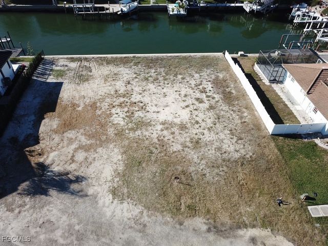 434 Tarpon CT, Marco Island, FL 34145