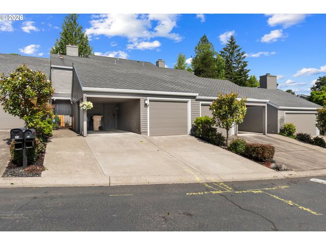 31 GREENRIDGE Ct, Lake Oswego, OR 97035