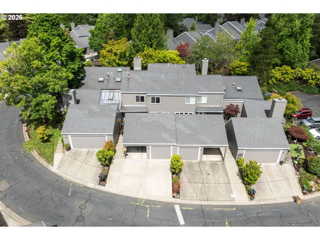 31 GREENRIDGE Ct, Lake Oswego, OR 97035