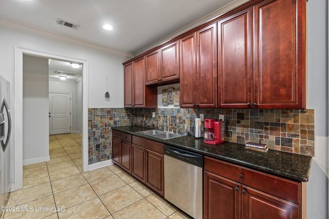 59 Lamplighter Lane, Purvis, MS 39475