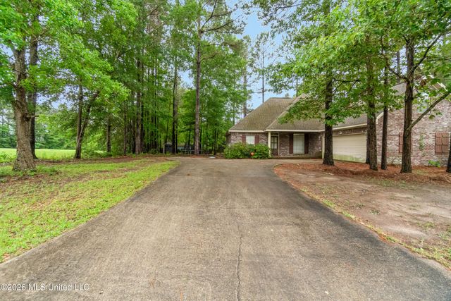 59 Lamplighter Lane, Purvis, MS 39475