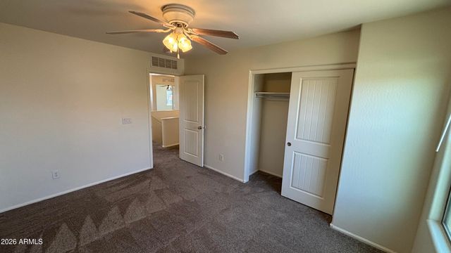 624 W MESQUITE TREE Lane, San Tan Valley, AZ 85143