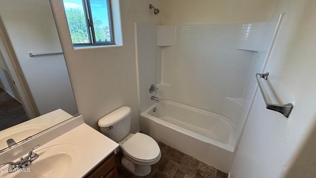 624 W MESQUITE TREE Lane, San Tan Valley, AZ 85143