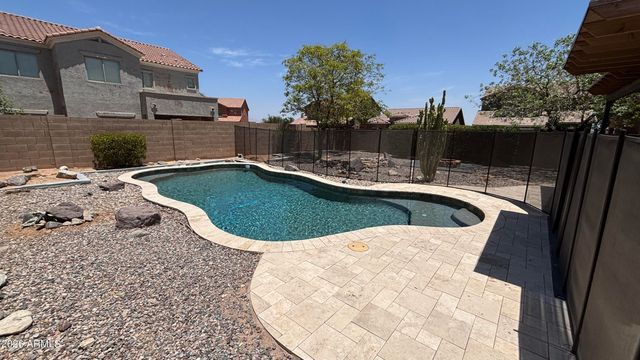624 W MESQUITE TREE Lane, San Tan Valley, AZ 85143
