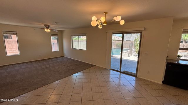 624 W MESQUITE TREE Lane, San Tan Valley, AZ 85143