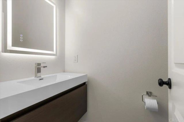 1093 Vega Way, San Marcos, CA 92078
