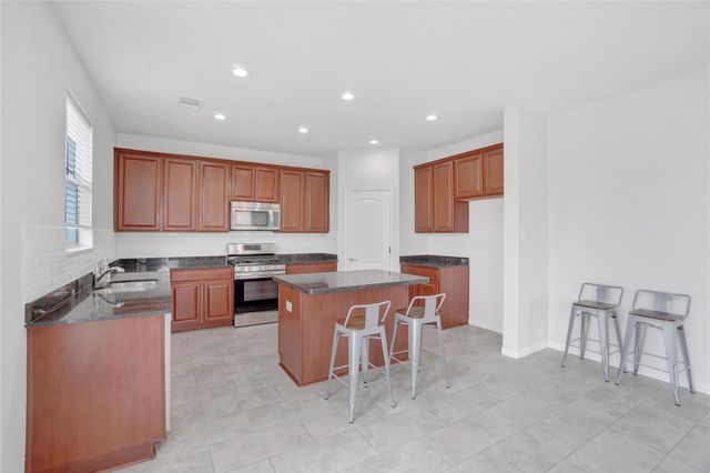 10514 Kentington Oak Drive, Humble, TX 77396