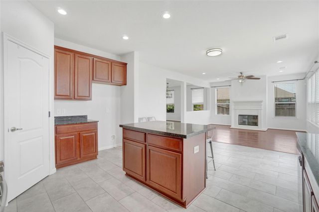 10514 Kentington Oak Drive, Humble, TX 77396