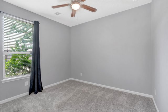 10514 Kentington Oak Drive, Humble, TX 77396