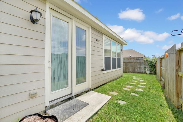 10514 Kentington Oak Drive, Humble, TX 77396