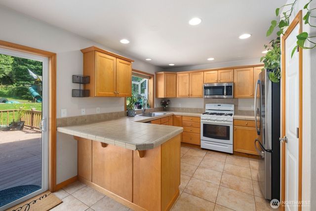 29328 318th Avenue SE, Ravensdale, WA 98051