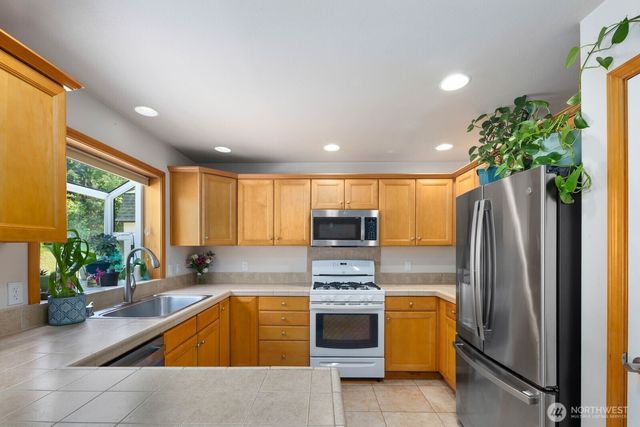 29328 318th Avenue SE, Ravensdale, WA 98051