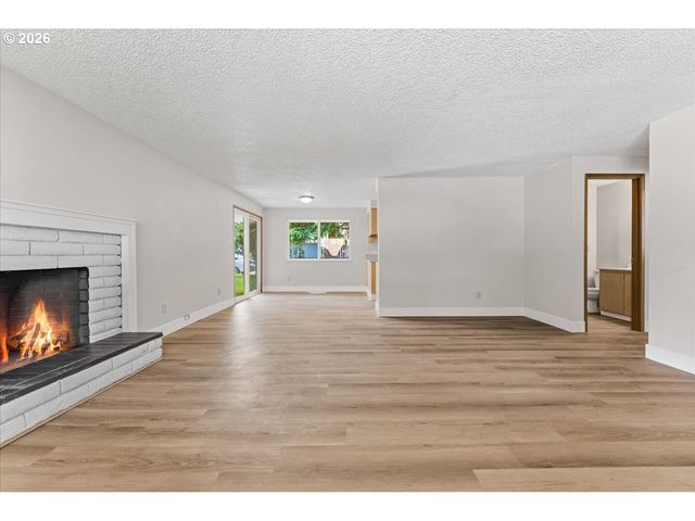 3790 Ne MEADOW Ln, Hillsboro, OR 97124