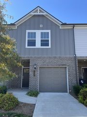 363 Coleman Ct, Columbia, TN 38401