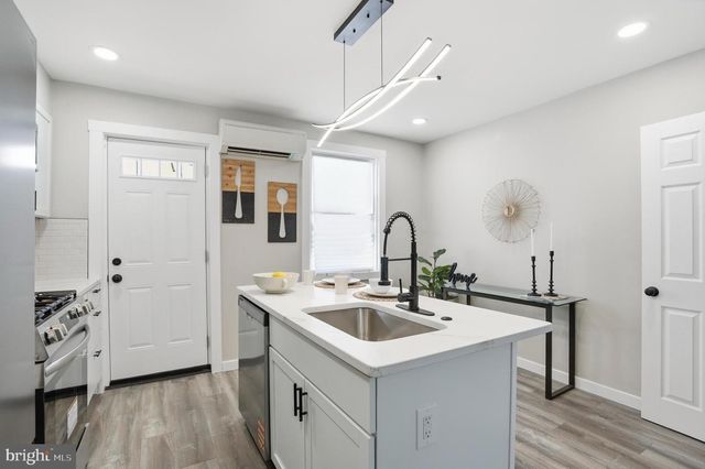 4343 NICHOLAS AVE, Baltimore, MD 21206