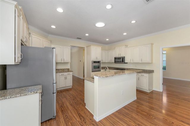 8650 SW 83RD LOOP, Ocala, FL 34481