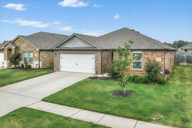 4405 Montage Boulevard, Mustang, OK 73064