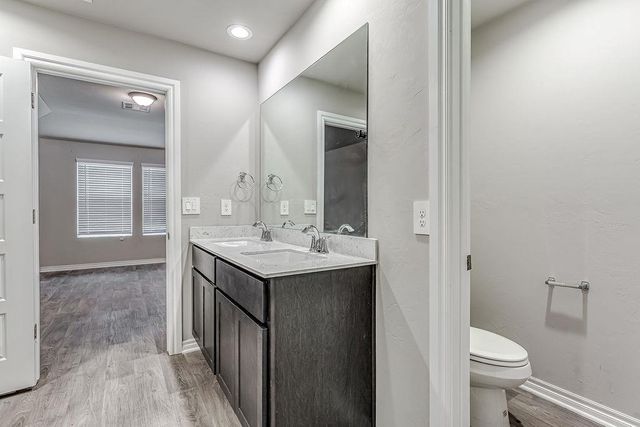 4405 Montage Boulevard, Mustang, OK 73064