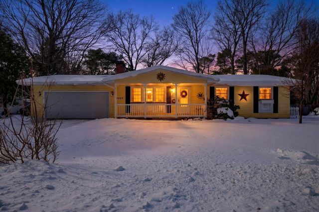 9063 Pinebrook Drive, Montague, MI 49437