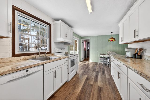 9063 Pinebrook Drive, Montague, MI 49437