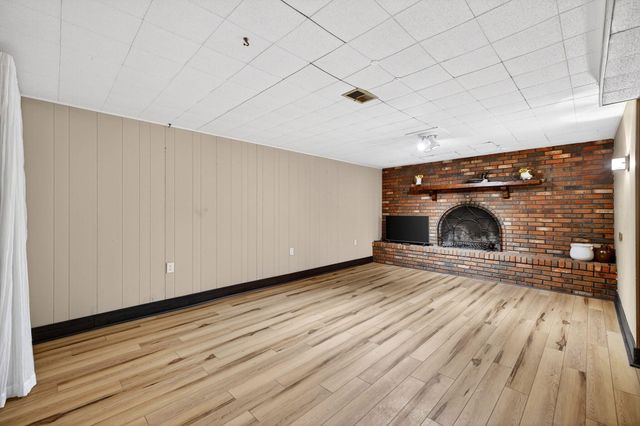 9063 Pinebrook Drive, Montague, MI 49437