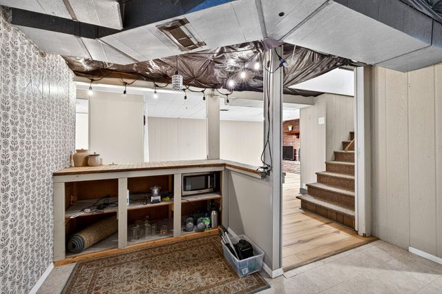 9063 Pinebrook Drive, Montague, MI 49437