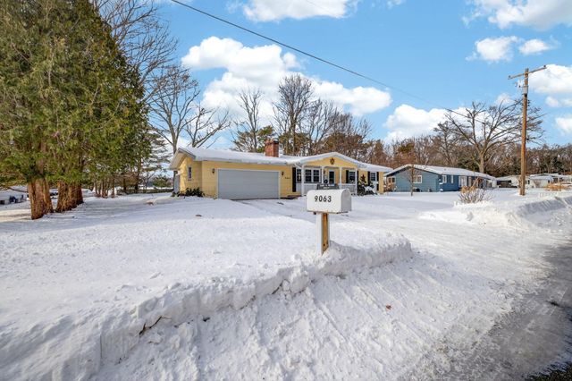 9063 Pinebrook Drive, Montague, MI 49437