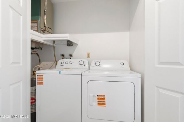 404A Picardy Court, Lakewood, NJ 08701