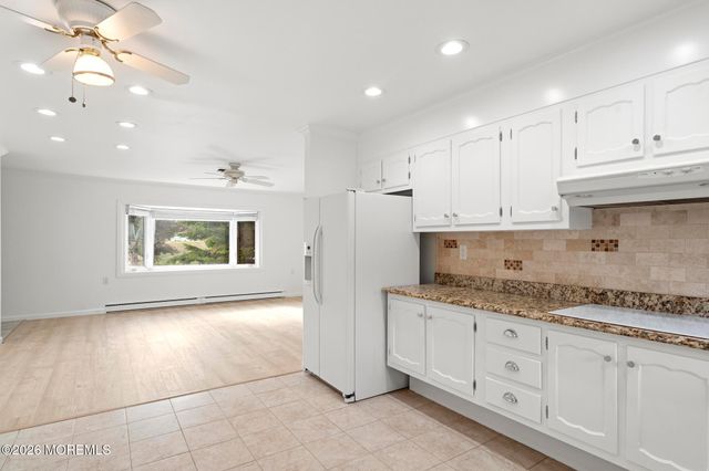 404A Picardy Court, Lakewood, NJ 08701