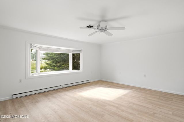 404A Picardy Court, Lakewood, NJ 08701