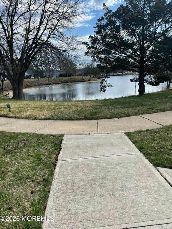 404A Picardy Court, Lakewood, NJ 08701