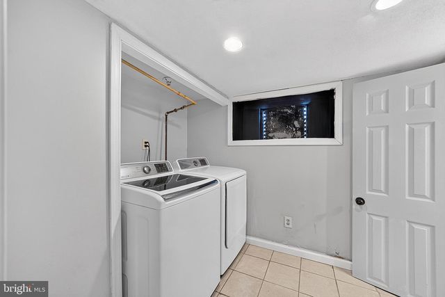 5237 SYLVESTER ST, Philadelphia, PA 19124