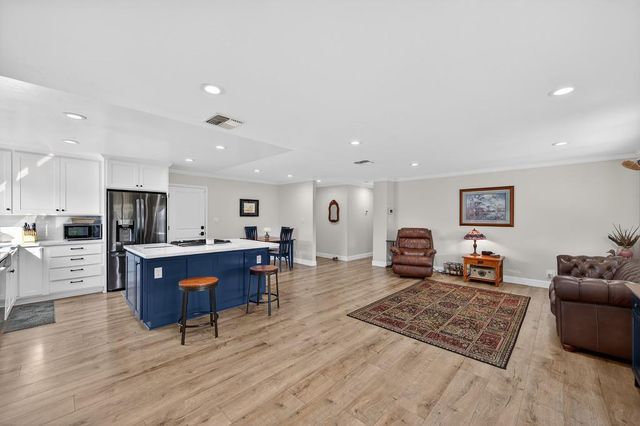 10580 Milazzo Way, Rancho Cordova, CA 95670