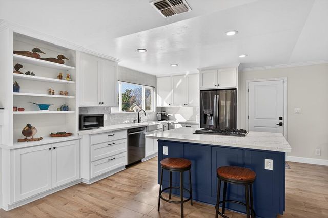 10580 Milazzo Way, Rancho Cordova, CA 95670