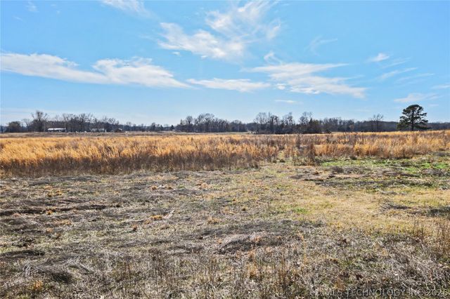 9754 N 510 Road, Tahlequah, OK 74464