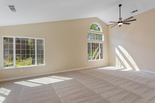 3301 El Valle Way, Antelope, CA 95843