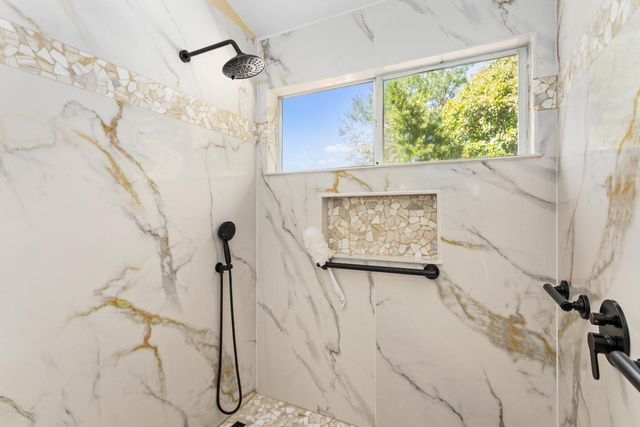 3301 El Valle Way, Antelope, CA 95843