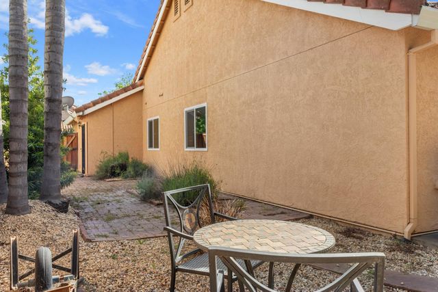 3301 El Valle Way, Antelope, CA 95843