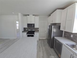 350 E San Jacinto 31, Perris, CA 92571