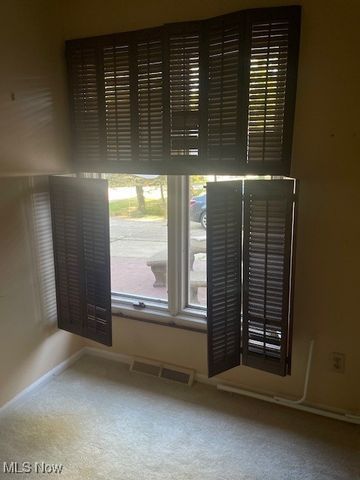 17571 Merry Oaks Trail, Chagrin Falls, OH 44023