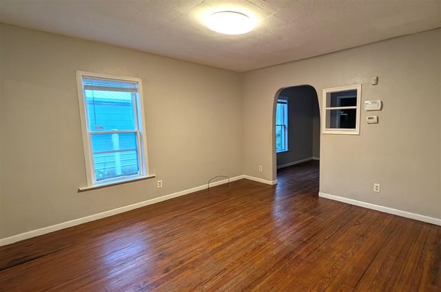 2333 Leahy Street, Muskegon, MI 49444