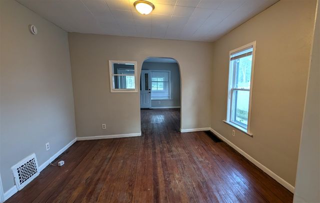 2333 Leahy Street, Muskegon, MI 49444