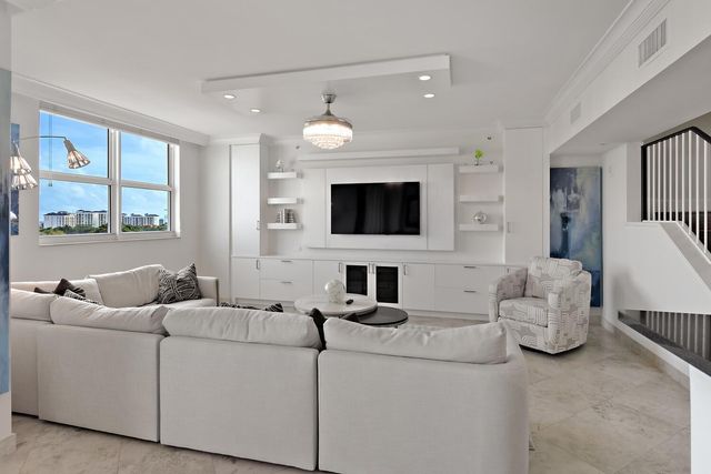 99 SE Mizner Boulevard Ph 909, Boca Raton, FL 33432