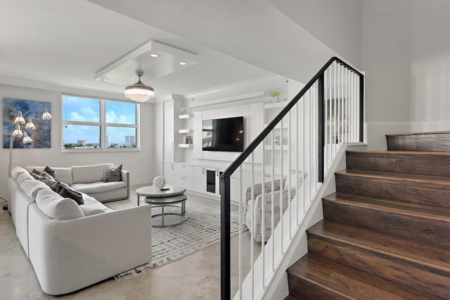 99 SE Mizner Boulevard Ph 909, Boca Raton, FL 33432