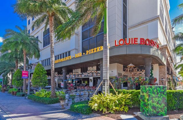 99 SE Mizner Boulevard Ph 909, Boca Raton, FL 33432