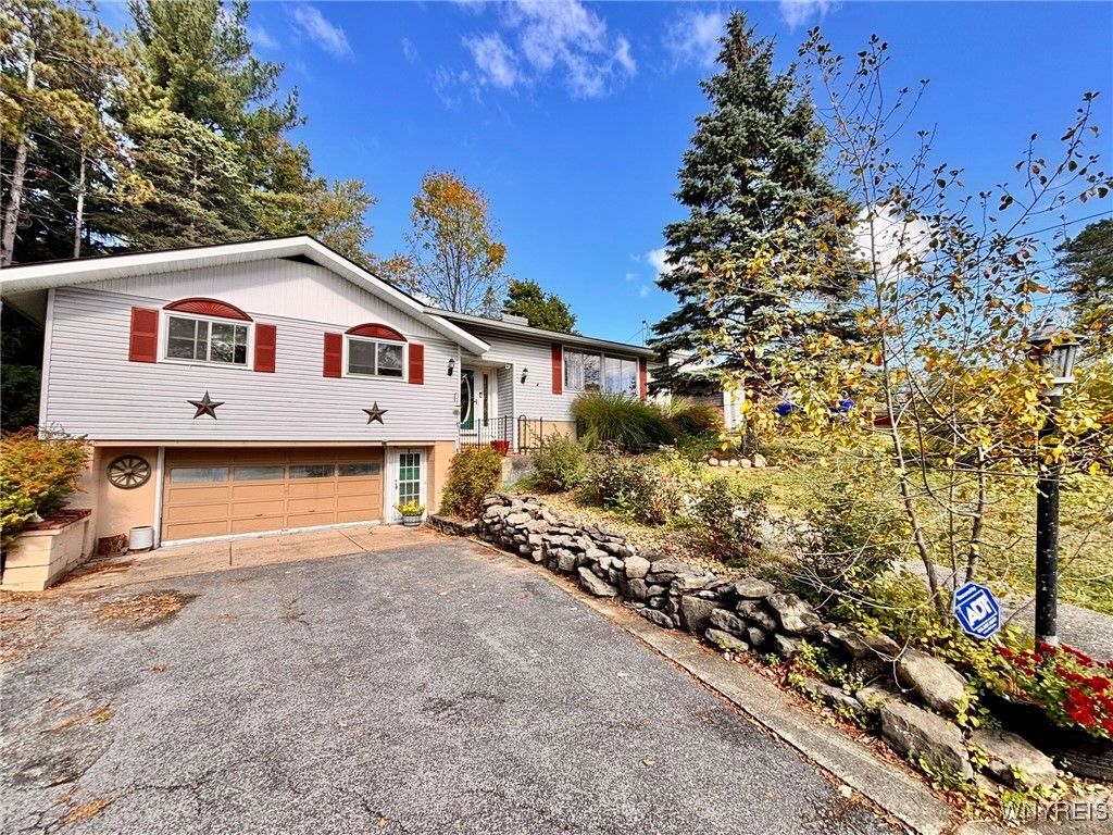 1700 Southwestern Boulevard, West Seneca, NY 14224