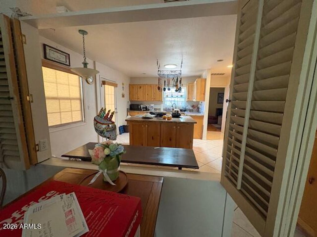 Image 4 of property listing at 1011 E COLTER Street, Phoenix, AZ 85014