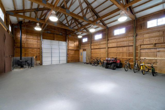 2076 SW 58th Street, Redmond, OR 97756
